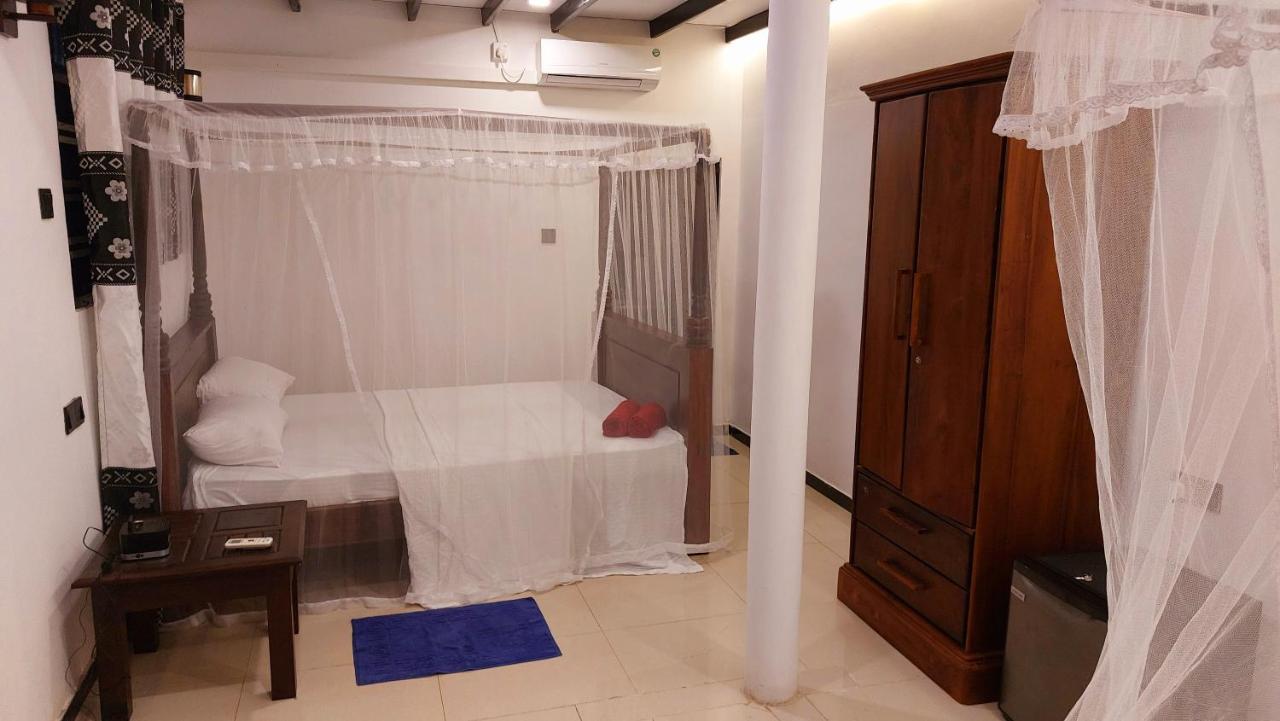 Bandulas Beach House Hikkaduwa Exterior foto